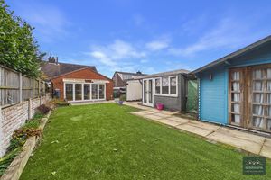 Photo 28- click for photo gallery